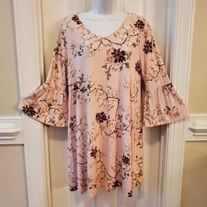 Super Soft Floral Mini Dress With Trumpet Sleeves in Soft Pink Sz PXL